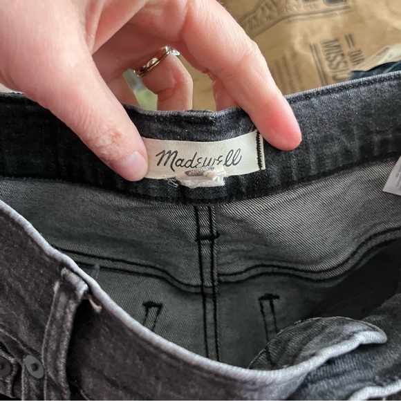 Madewell Jeans Women's 26 The Perfect Vintage Crop Black Lunar Wash AA982 - Picture 6 of 10